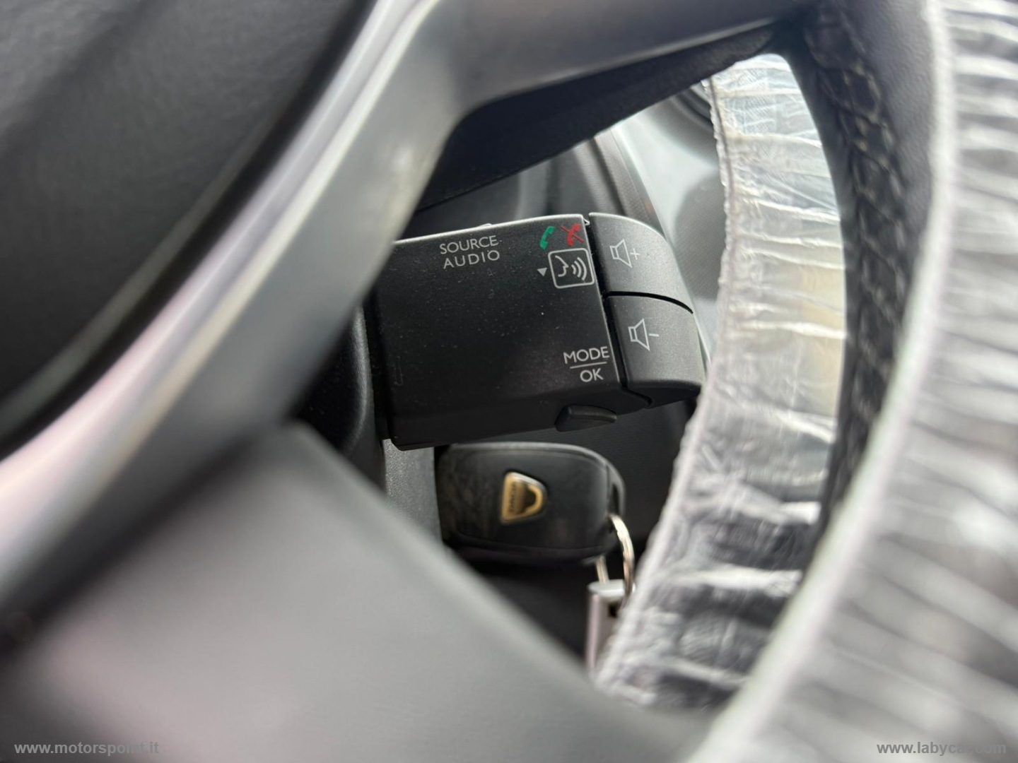 Sandero 0.9 TCe 12V 90 CV S&S Ambiance - immagine 9