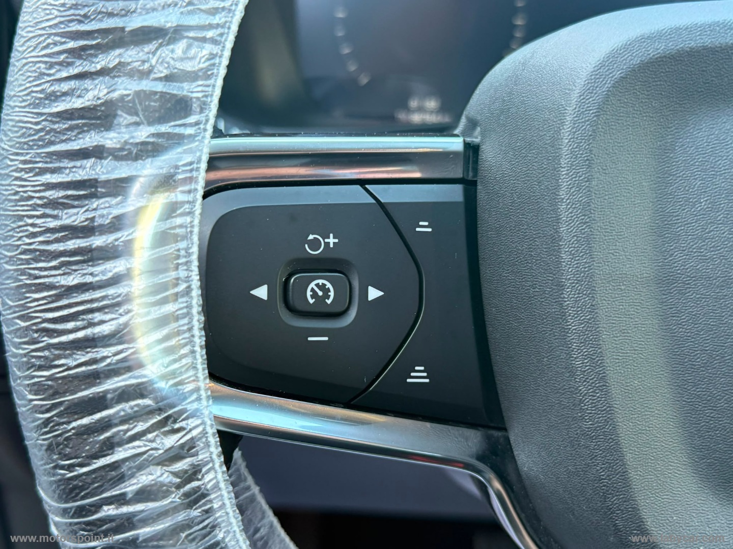 XC40 T2 Geartronic Momentum Pro - immagine 9