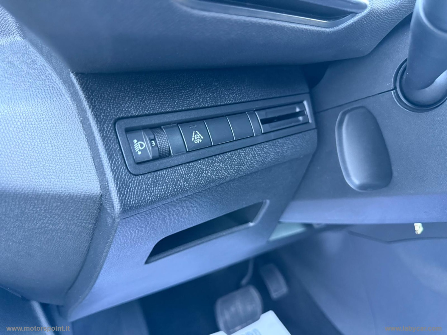 3008 BlueHDi 130 S&S Allure 70.000 KM - immagine 9
