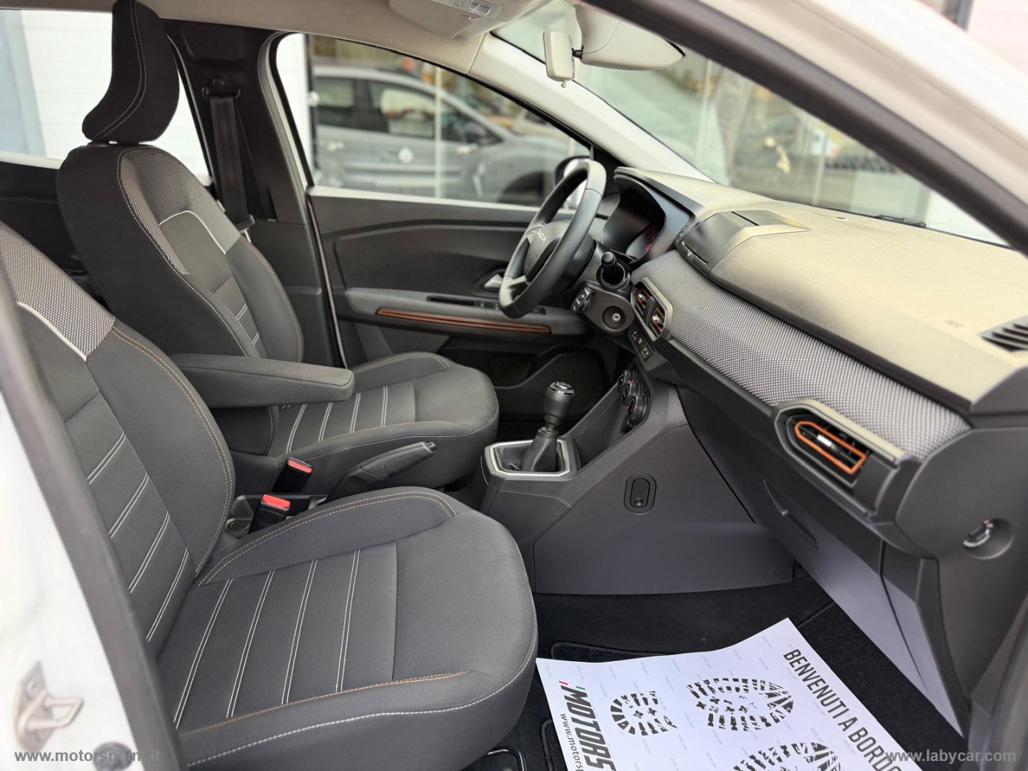 Sandero Stepway 1.0 TCe ECO-G Expression - immagine 9