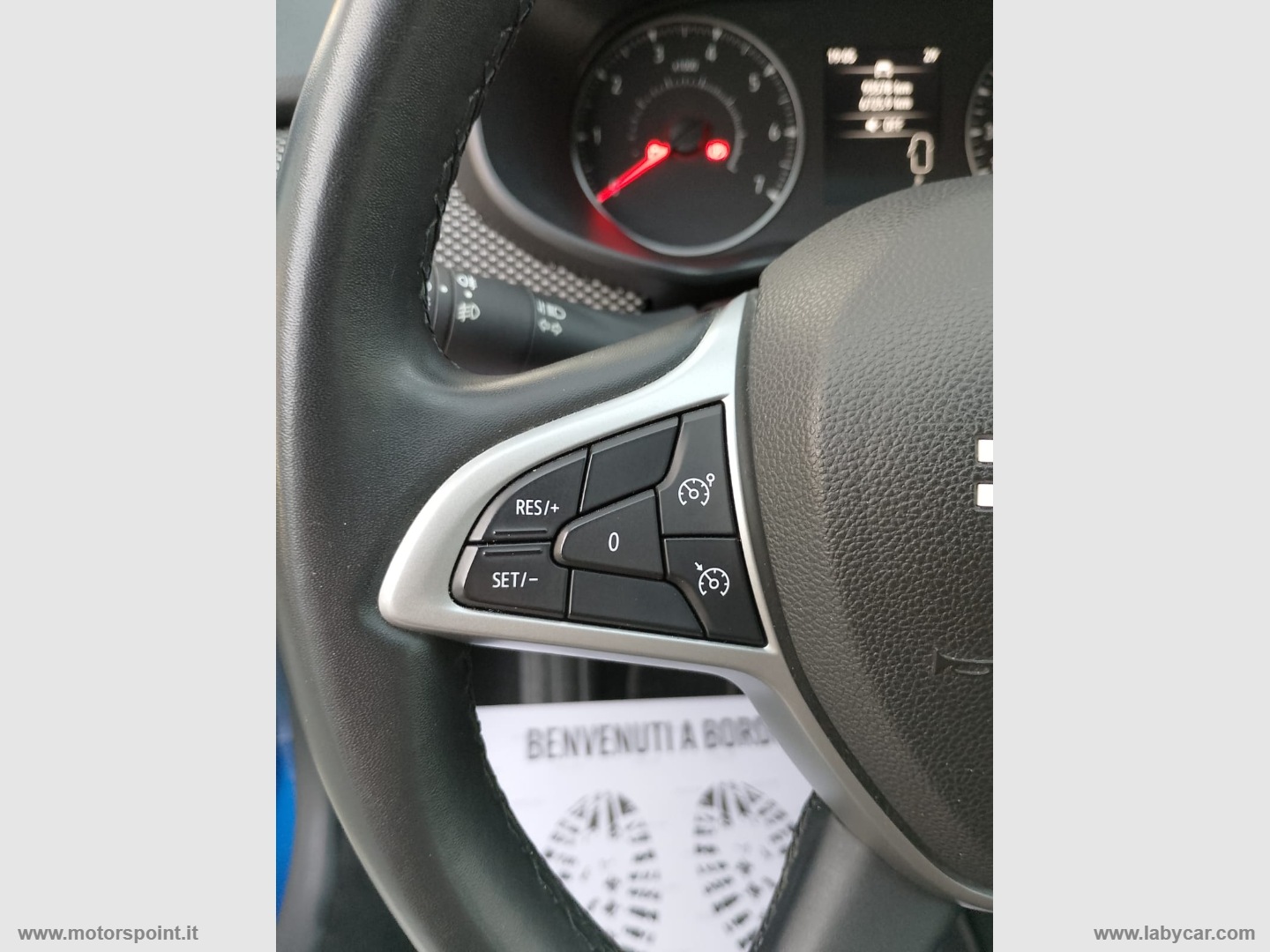 Sandero Stepway 1.0 TCe ECO-G Expression - immagine 9