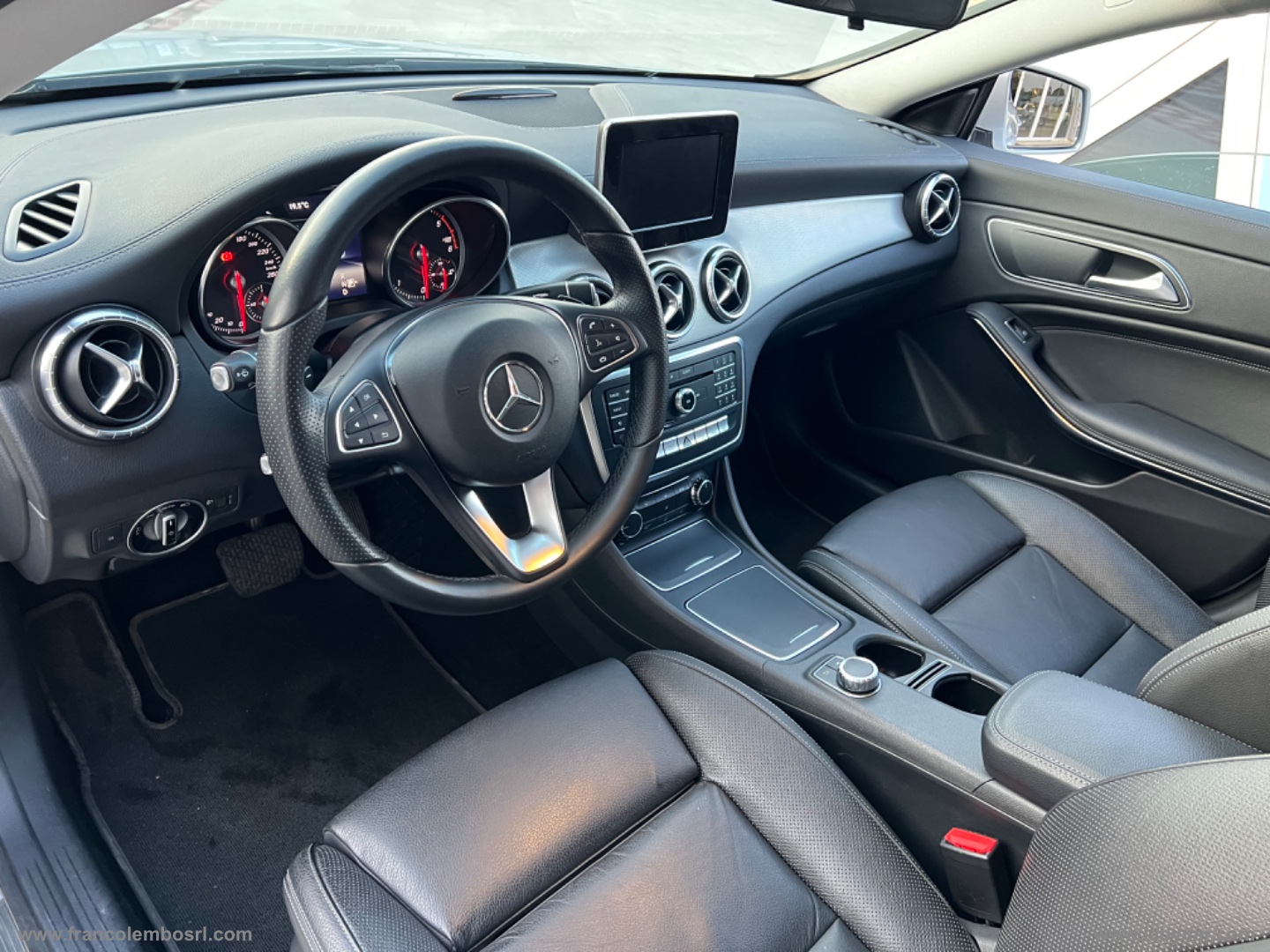 CLA 200 d Automatic Business - immagine 9