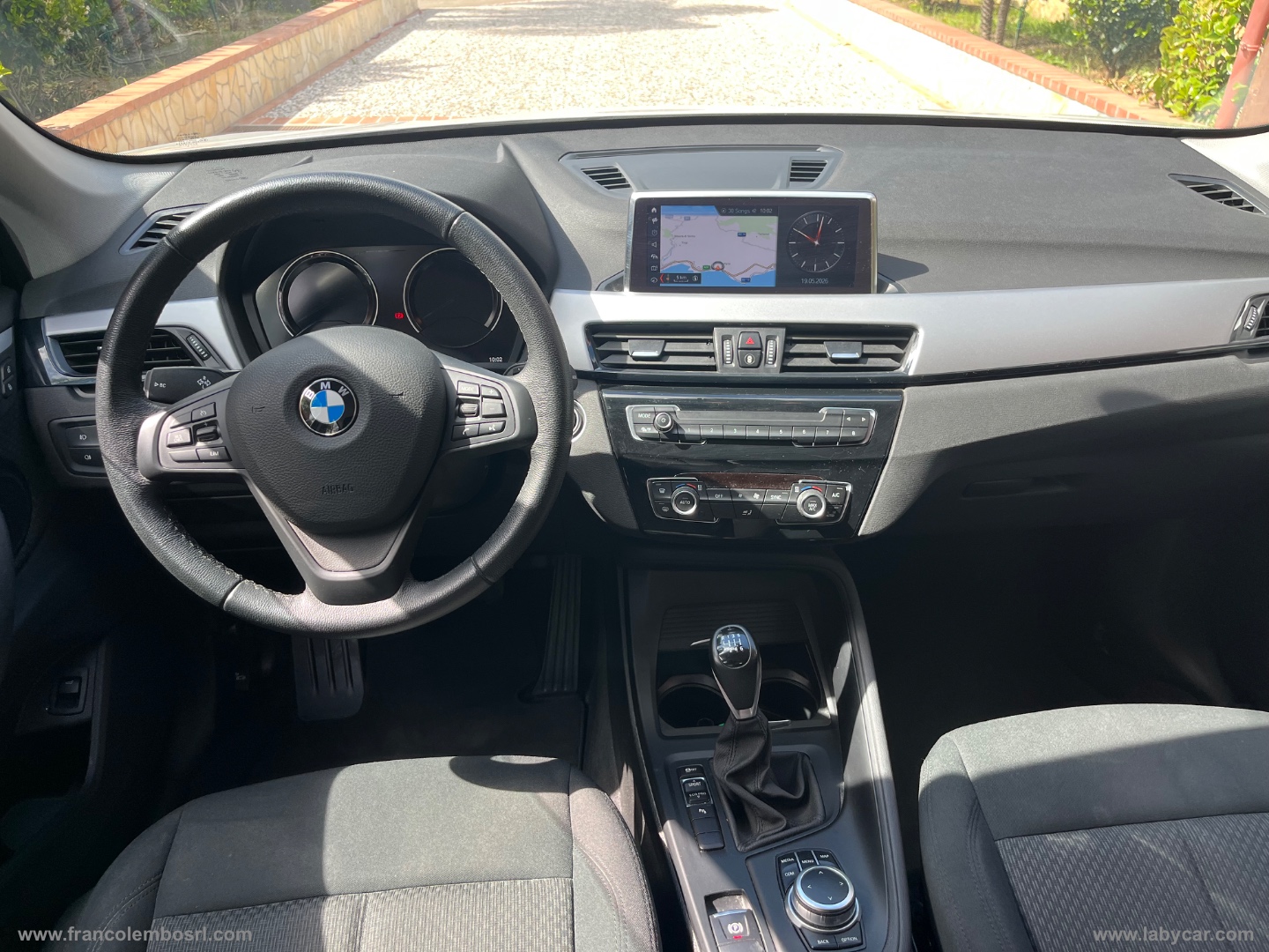 X1 sDrive18d Business Advantage - immagine 9