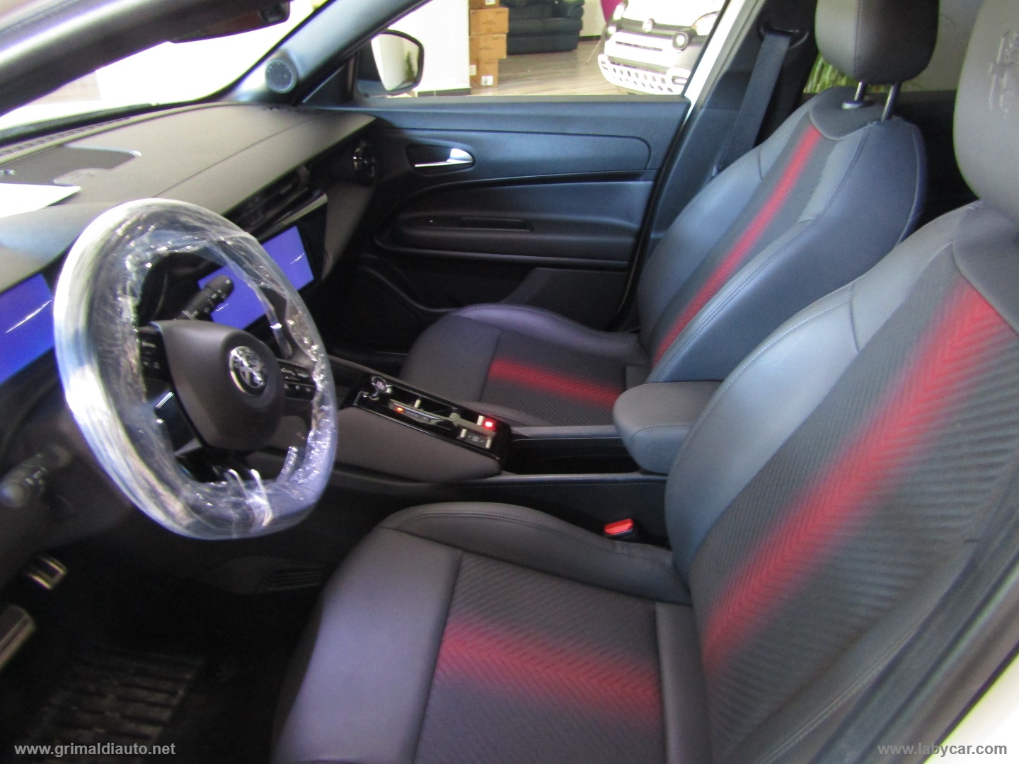 Junior 1.2 136 CV Hybrid eDCT6 Speciale - immagine 9