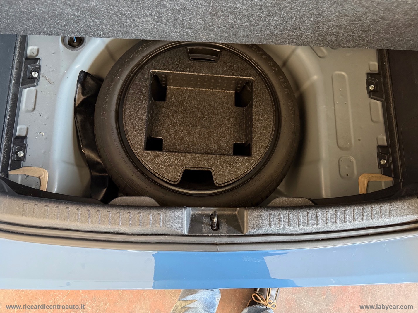 Yaris 1.5 Hybrid 5p. Business - immagine 9