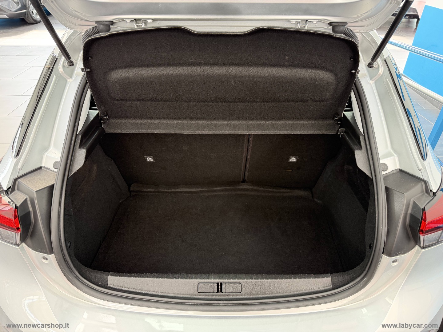 Corsa 1.2 100 CV aut. Elegance - immagine 9