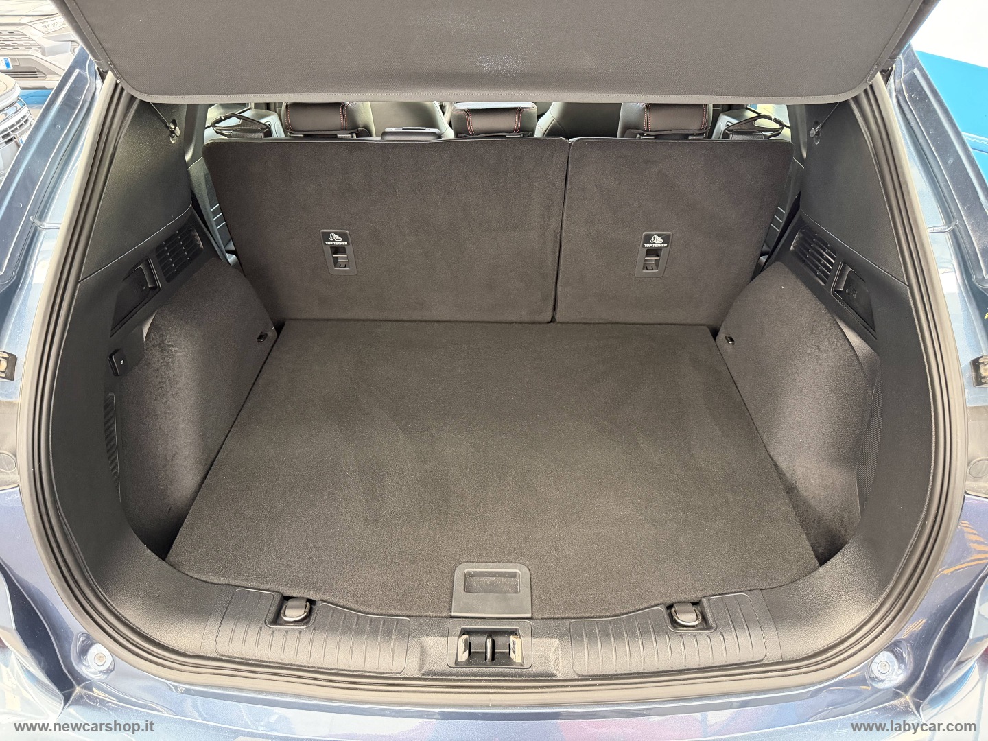 Kuga 2.5 Full Hybrid 190 CVT 2WD ST-Line - immagine 9