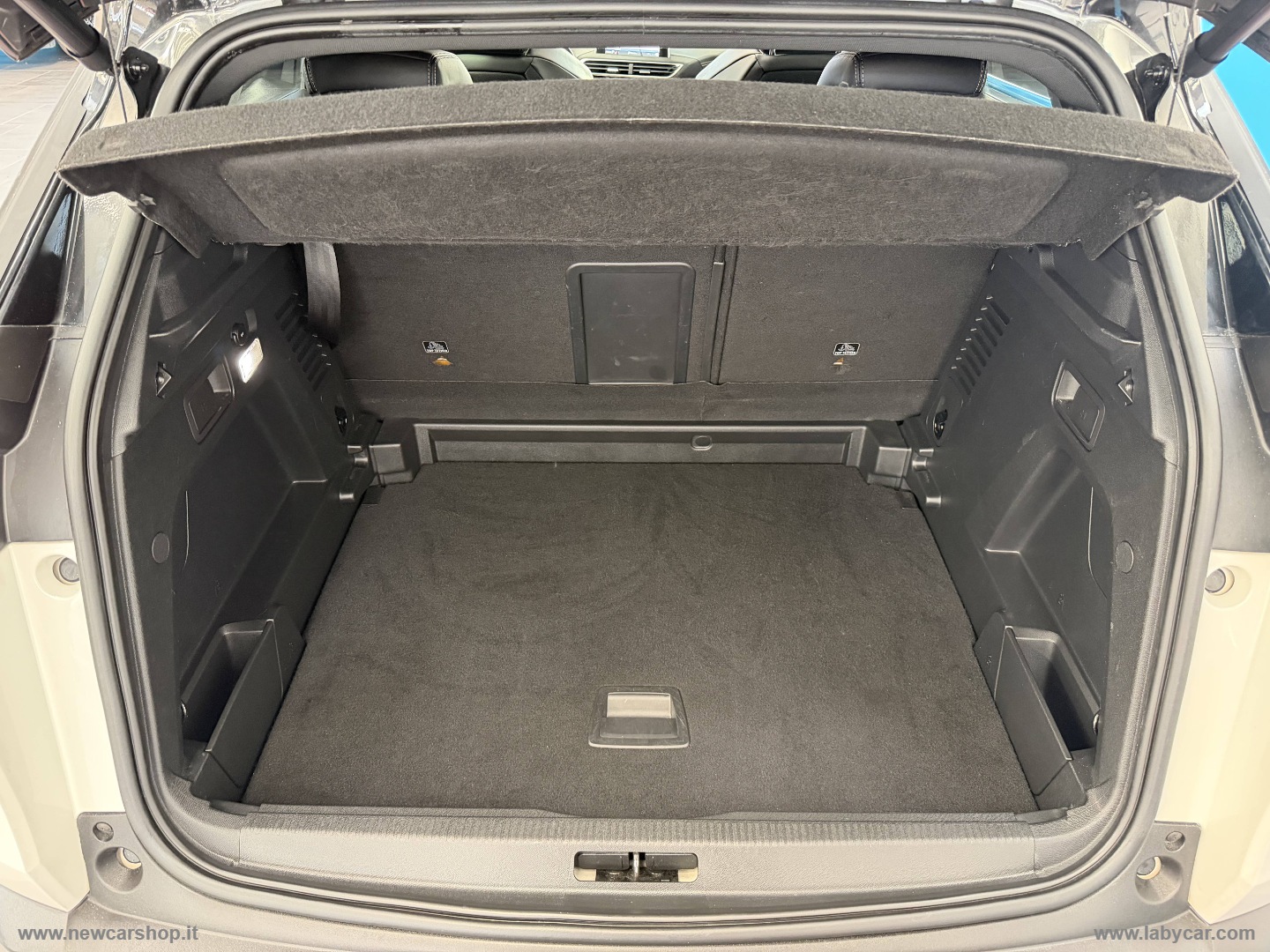 3008 BlueHDi 130 S&S EAT8 GT Line NEOPATENTATI - immagine 9
