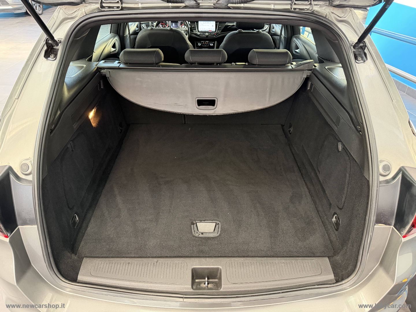 Astra 1.6 BiTurbo CDTi S&S ST Dynamic - immagine 9