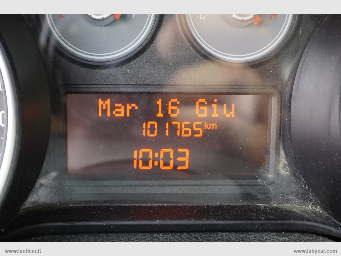 Punto 1.3 MJT II 75 CV 5p. Street - immagine 9