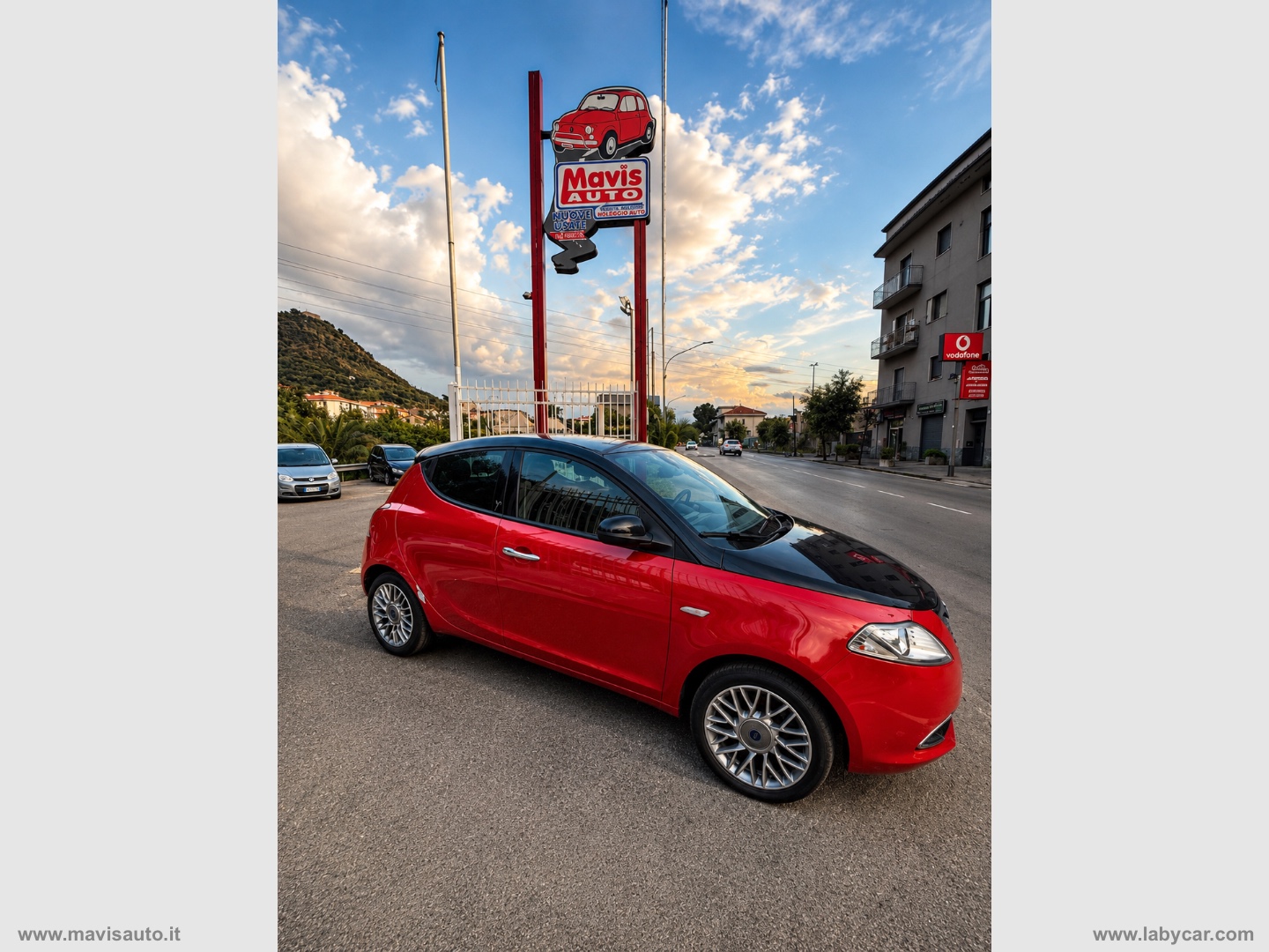 Ypsilon 1.2 69 CV 5p. S&S Black&Red - immagine 9