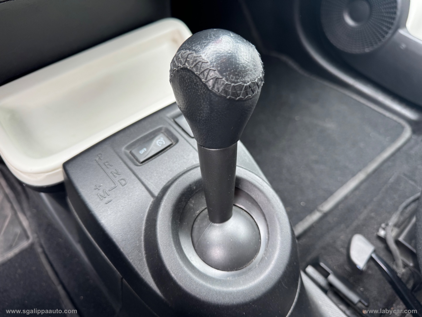 Twingo SCe EDC Lovely - immagine 9