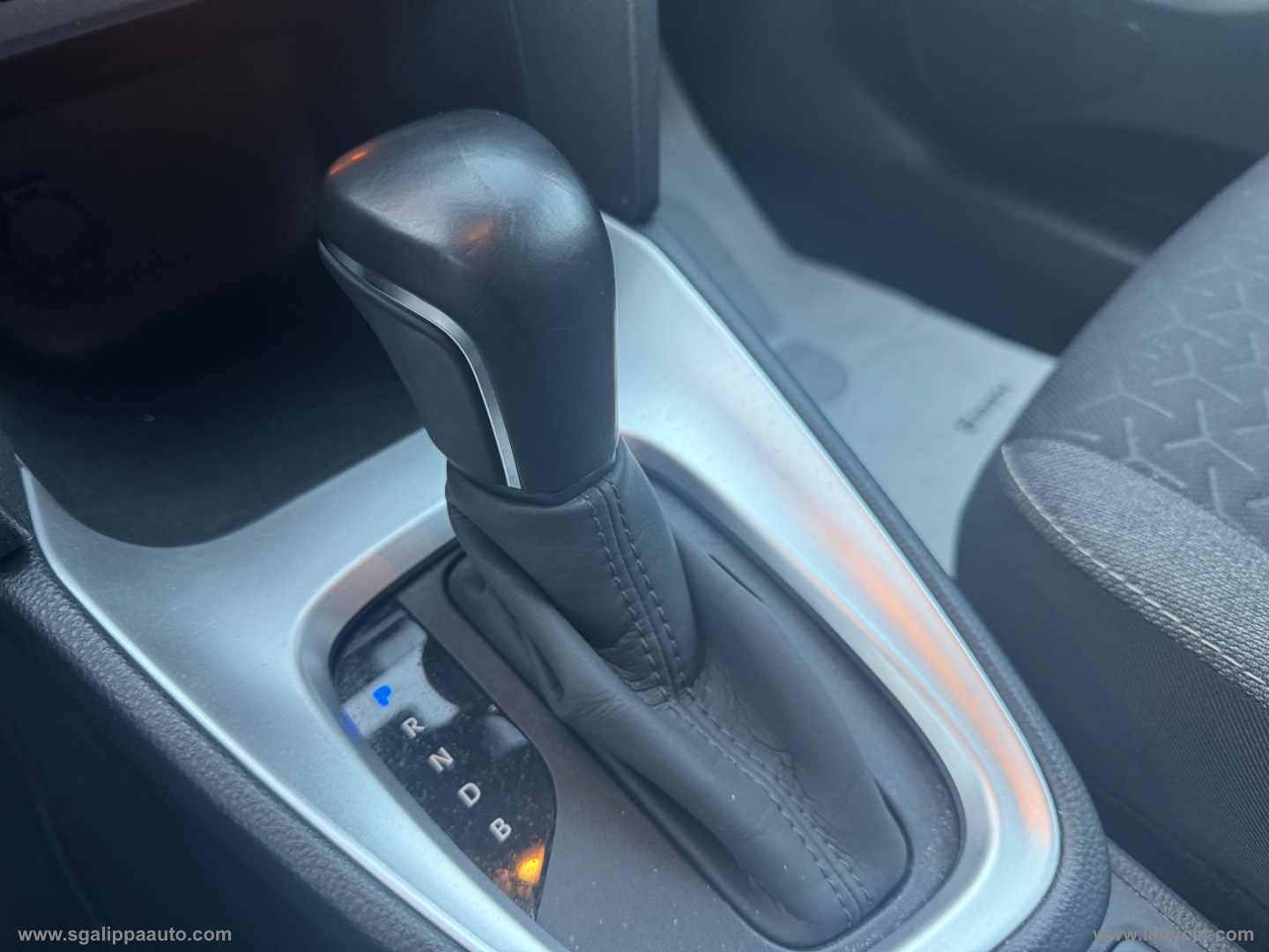 Yaris Cross 1.5 Hybrid 5p. E-CVT Busin. - immagine 9