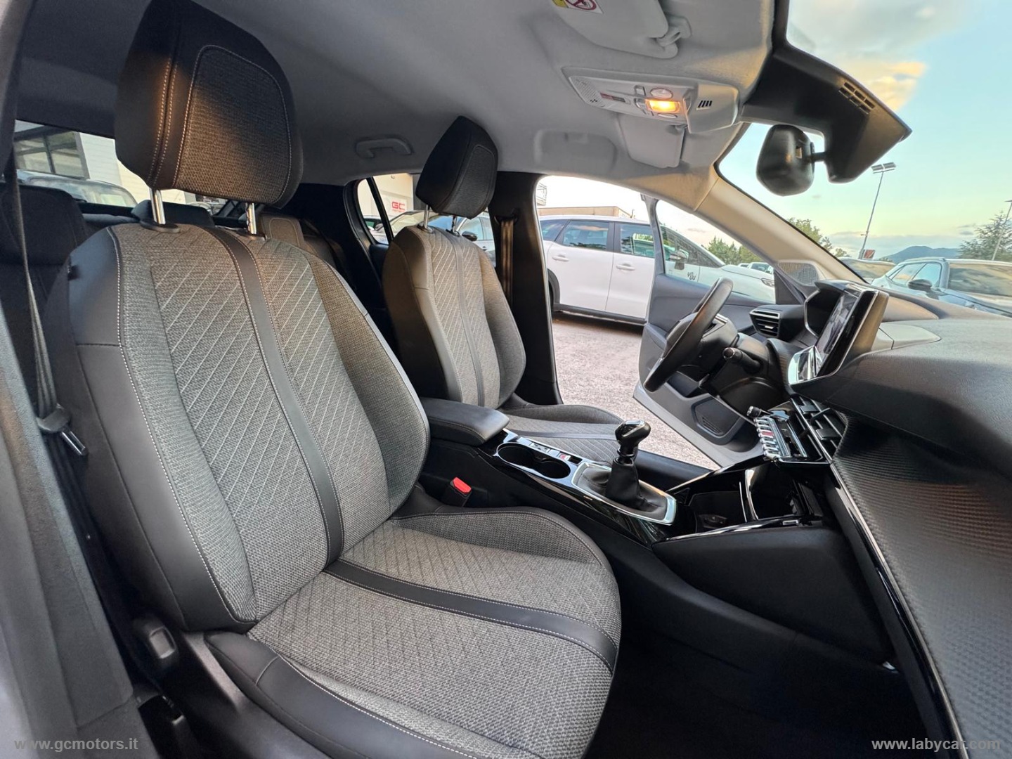 Peugeot 208 208 PureTech 100 S&S 5p. Allure - Immagine 9