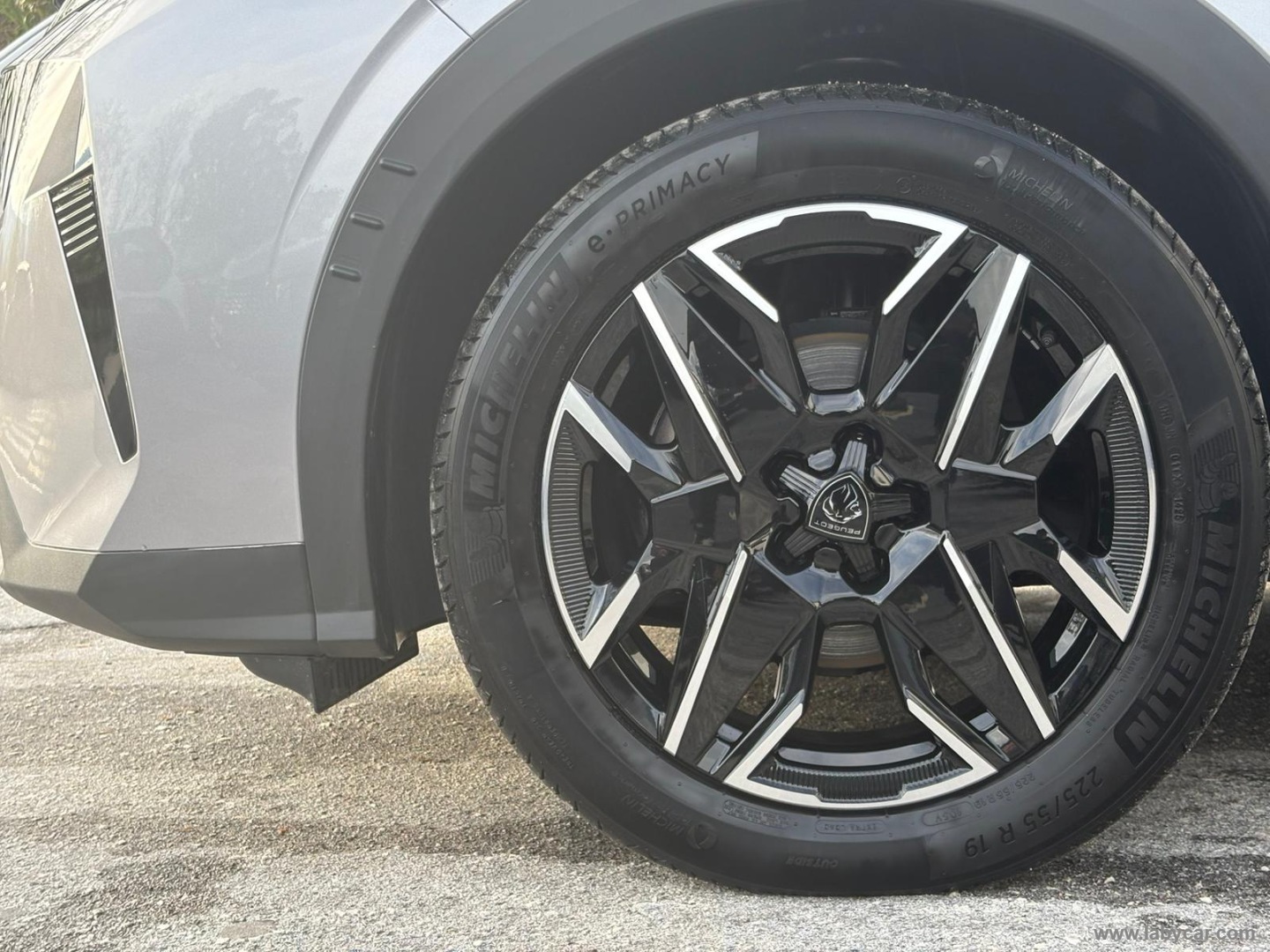 3008 Hybrid 136 e-DCS6 Allure - immagine 9