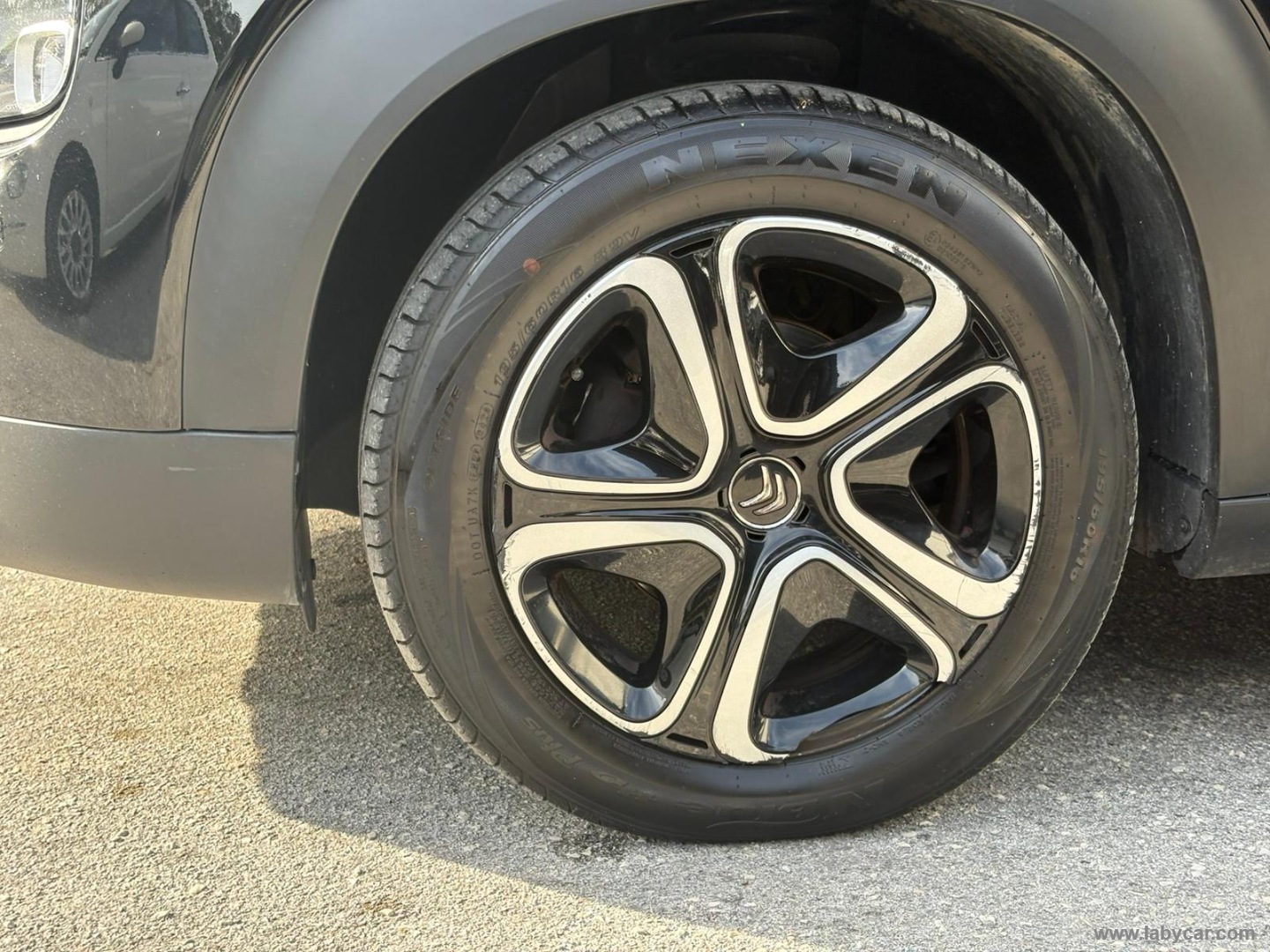 Citroën C3 Aircross BlueHDi 100 S&S Feel - Immagine 9