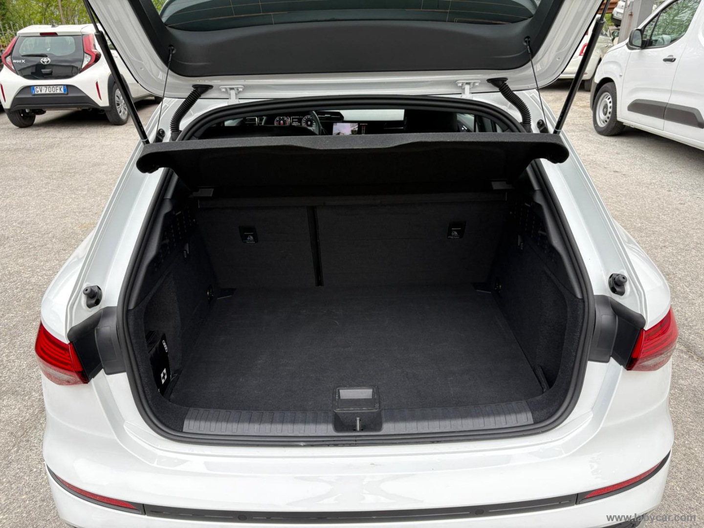 A3 SPB TDI 85 kW Business Advanced - immagine 9