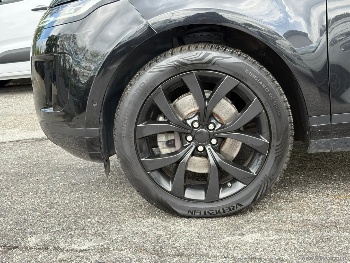 RR Evoque 2.0D L.Flw 150 AWD Auto SE - immagine 9