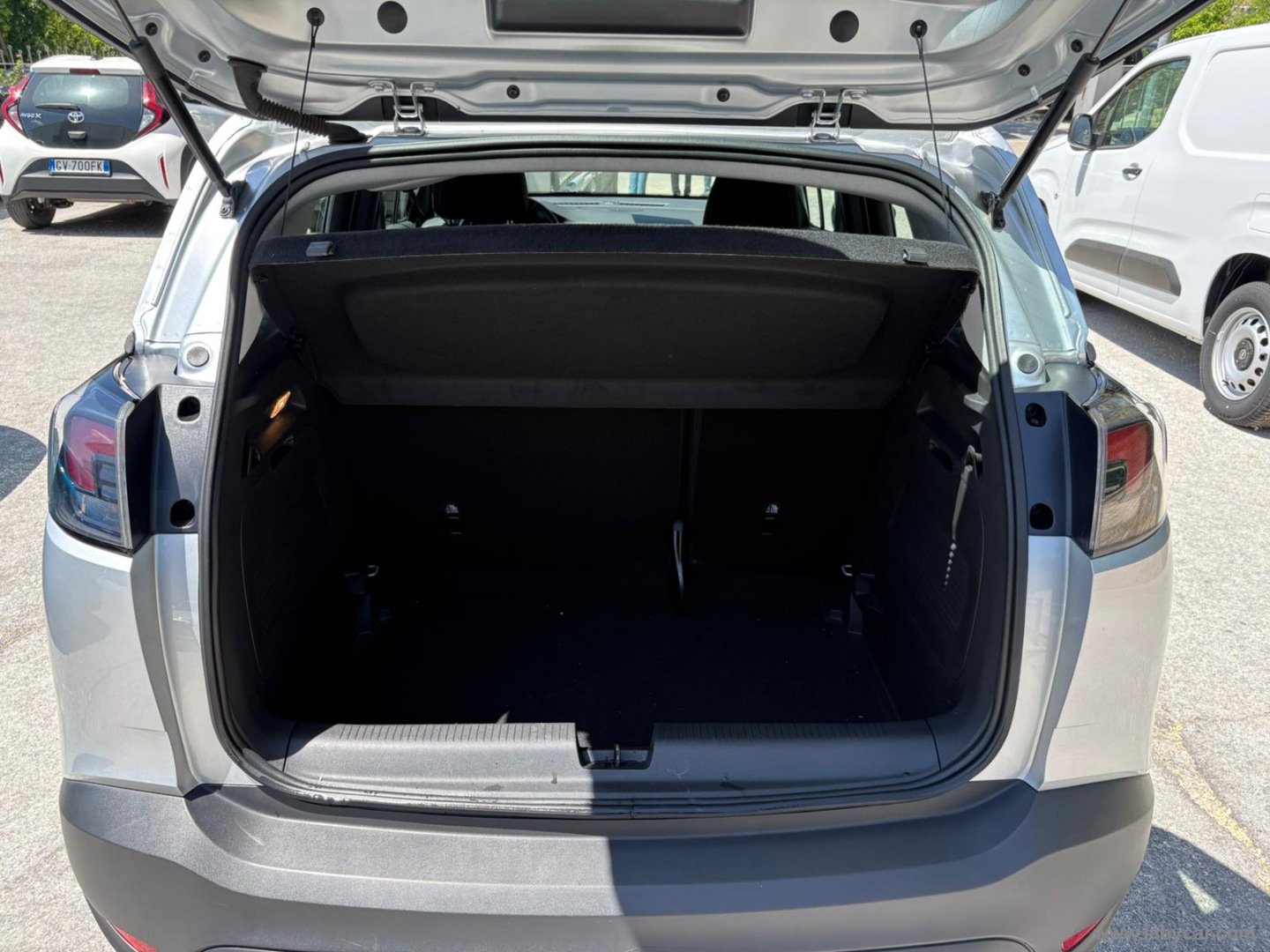 Crossland 1.2 12V S&S Edition - immagine 9