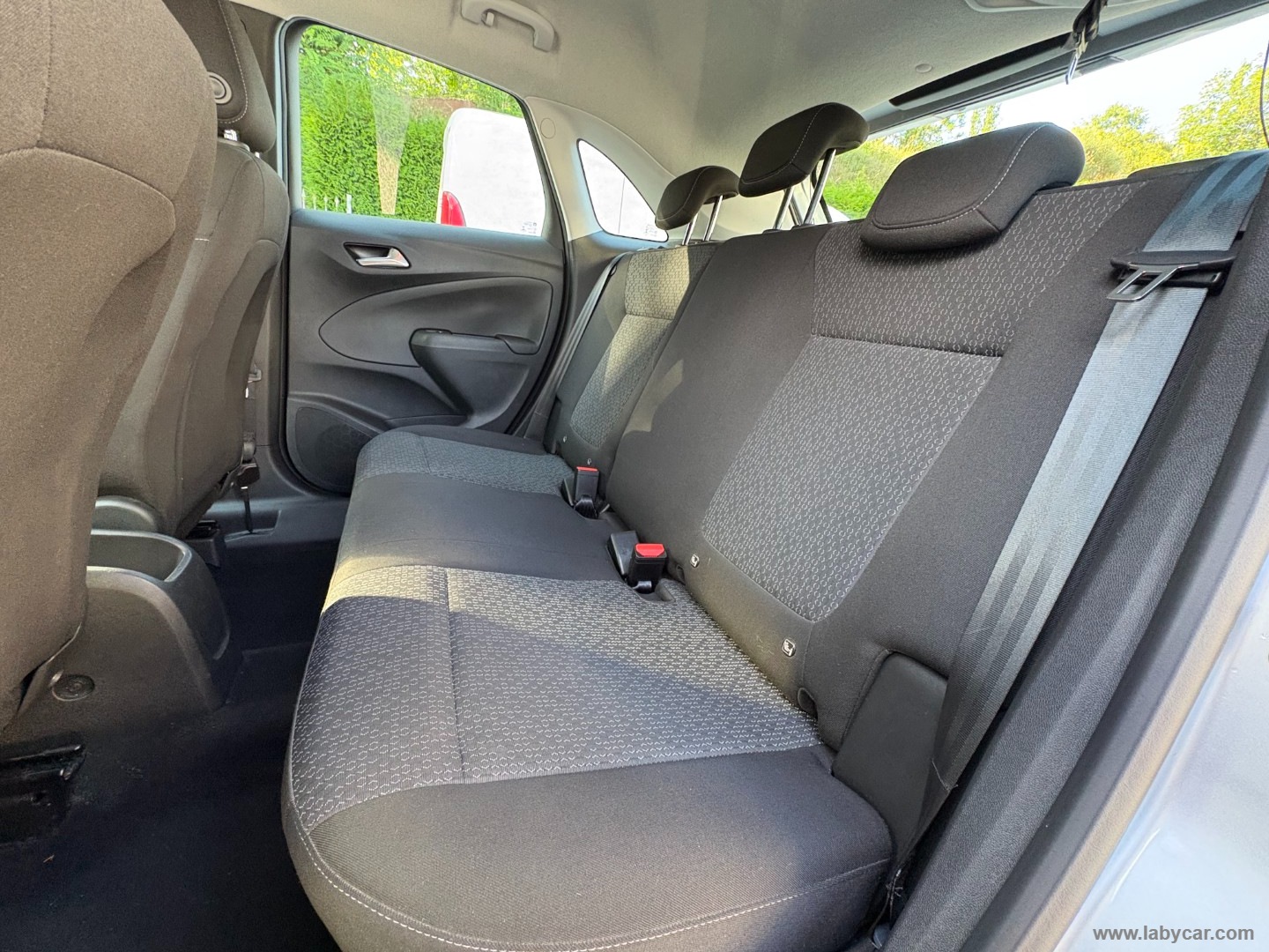 Crossland 1.2 12V S&S Edition - immagine 9