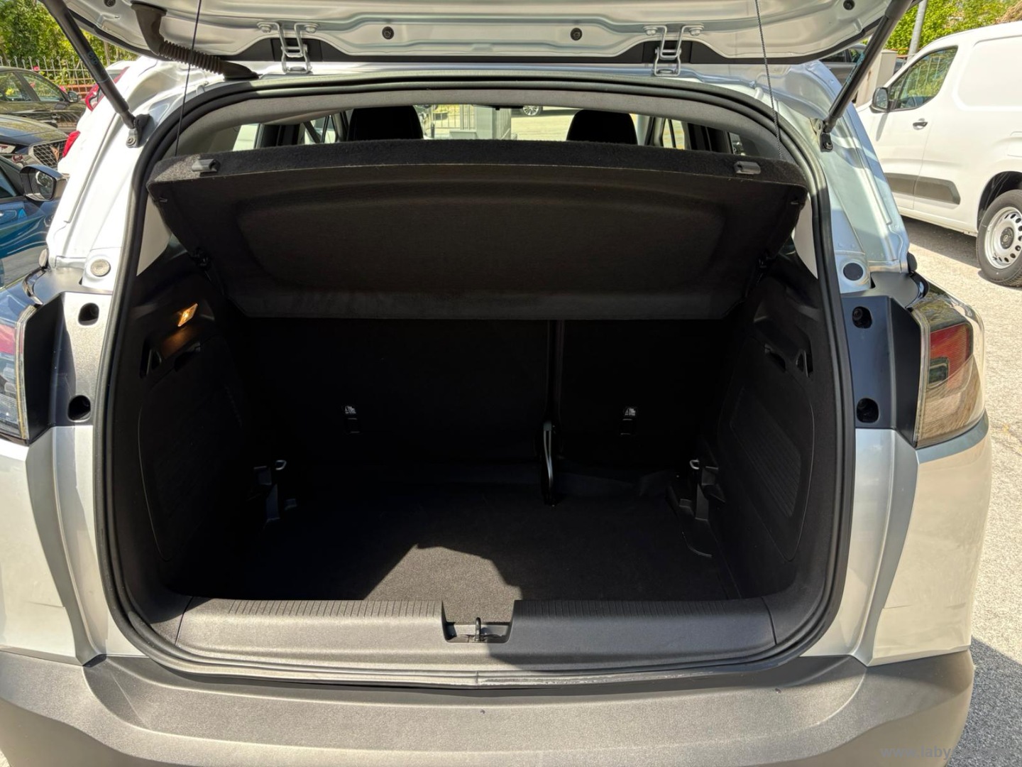 Crossland 1.2 12V S&S Edition - immagine 9