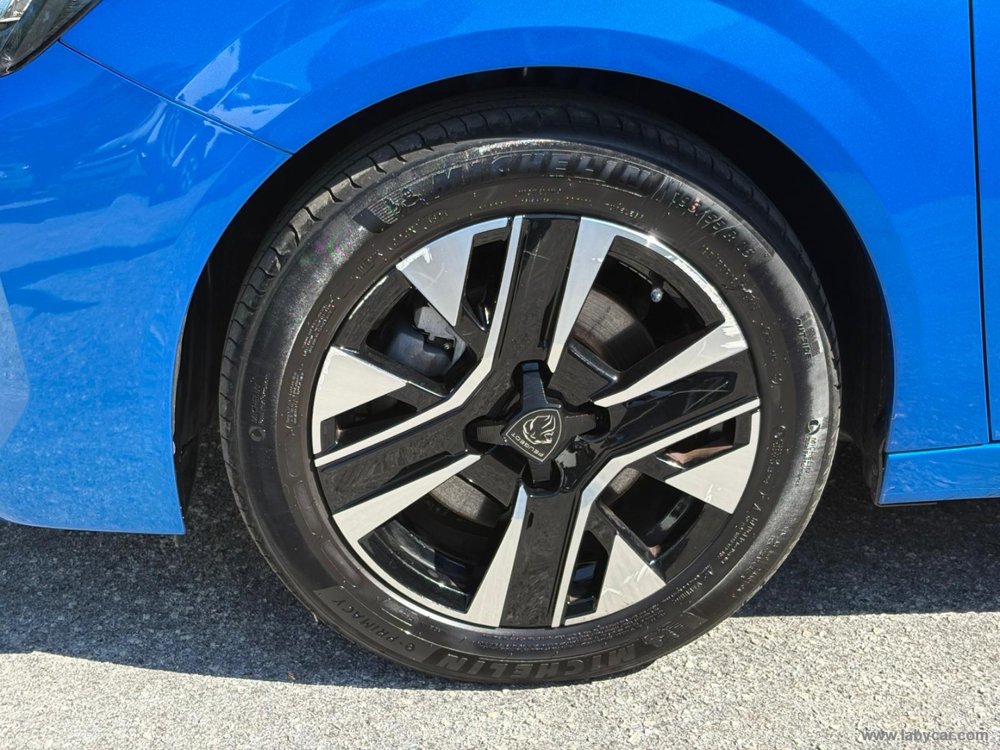 Peugeot 208 PureTech 100 S&S 5p. Allure - Immagine 9