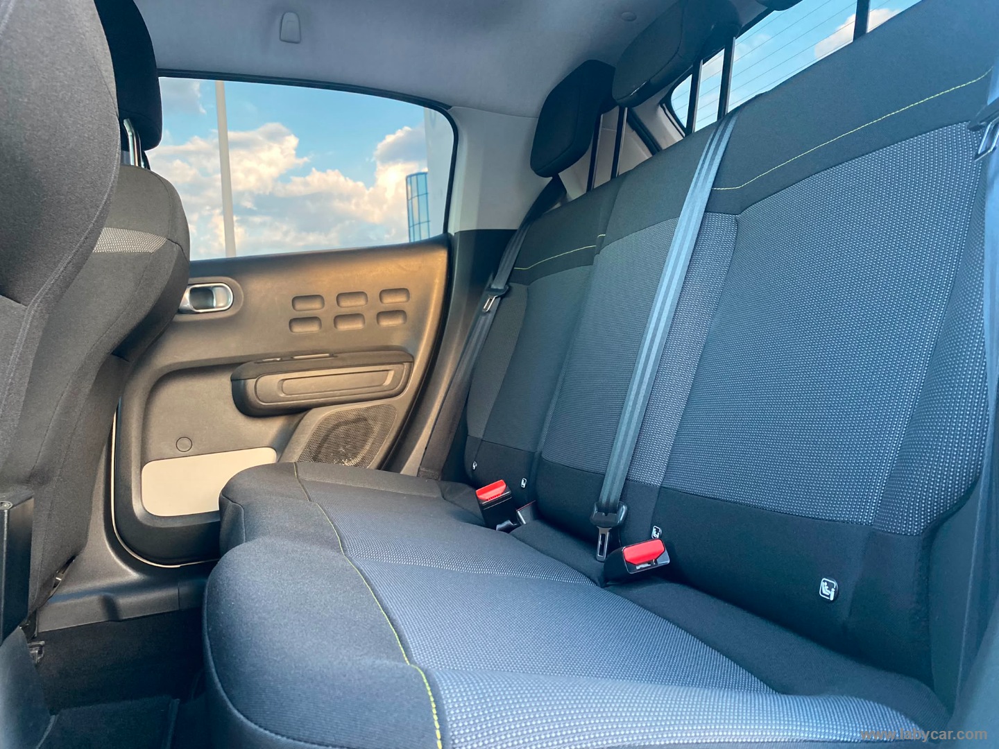 C3 BlueHDi 75 S&S Shine - immagine 9