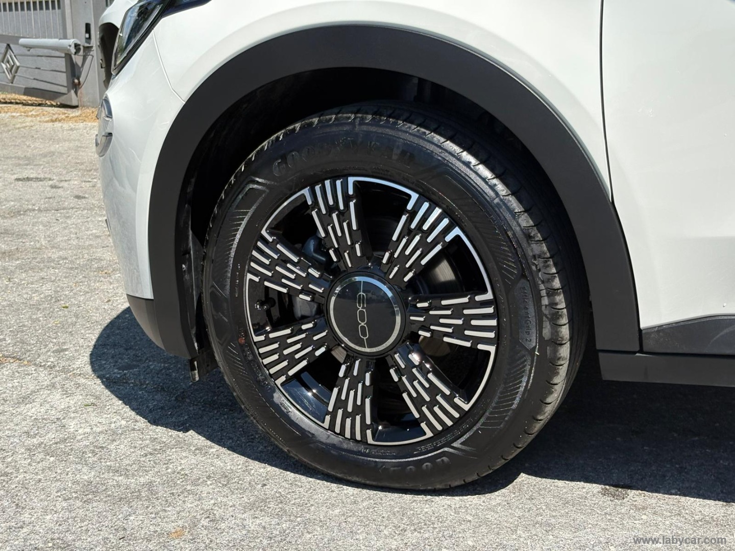 Fiat 600 Hybrid 145 CV DCT MHEV Icon - Immagine 9