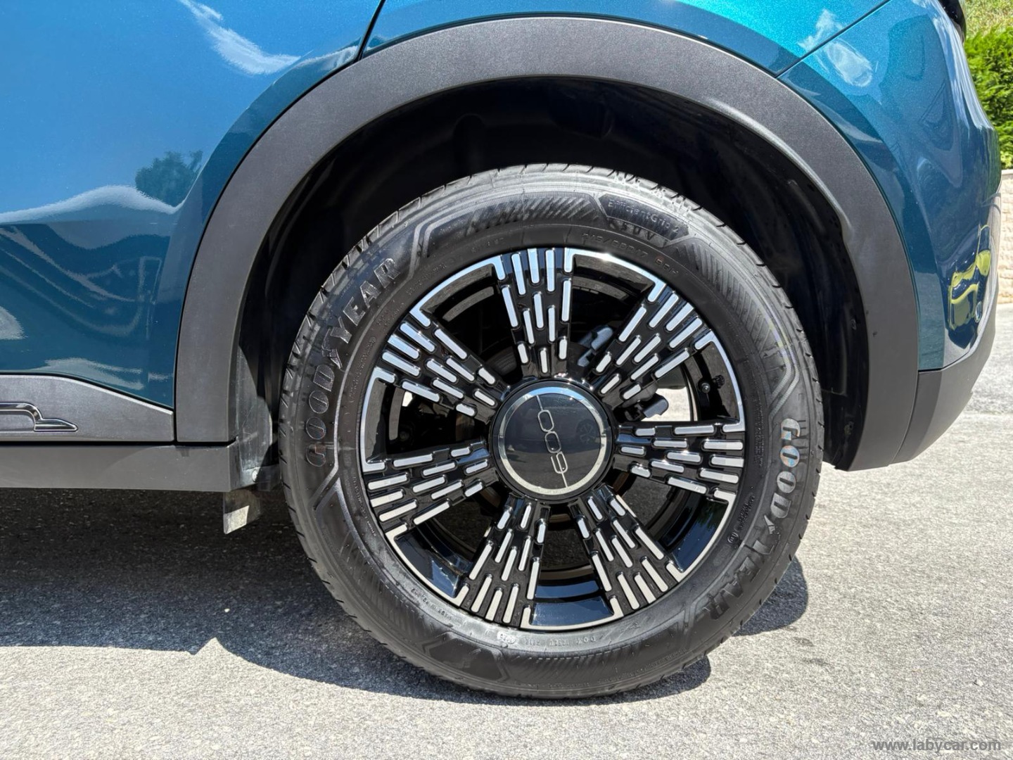 Fiat 600 Hybrid 145 CV DCT MHEV Icon - Immagine 9