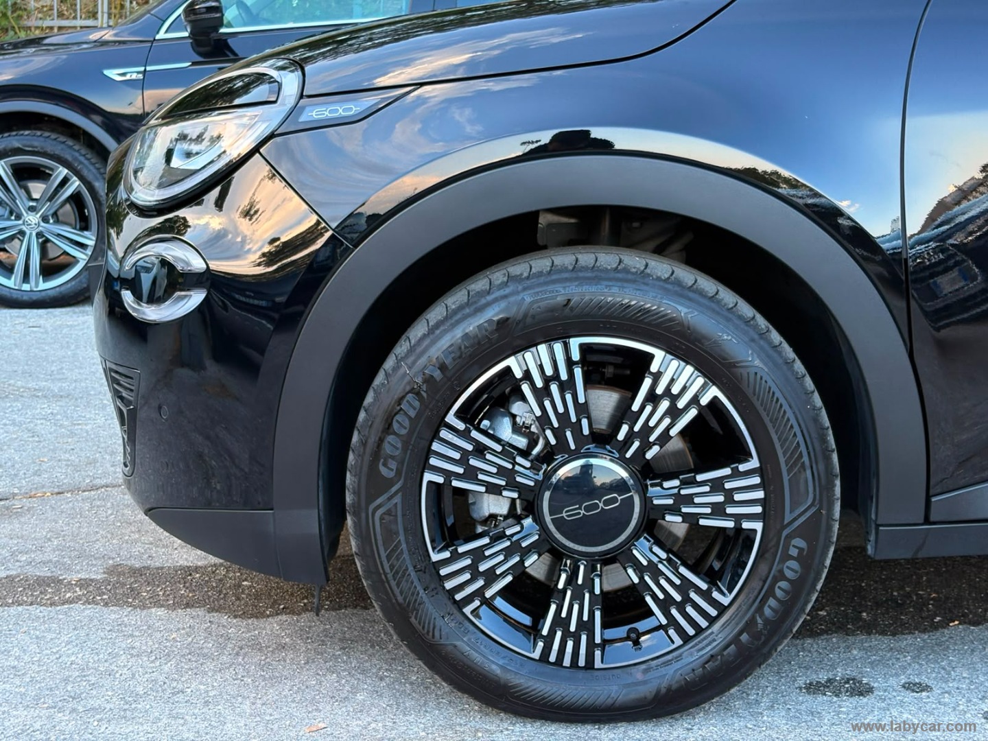 Fiat 600 Hybrid 145 CV DCT MHEV Icon - Immagine 9