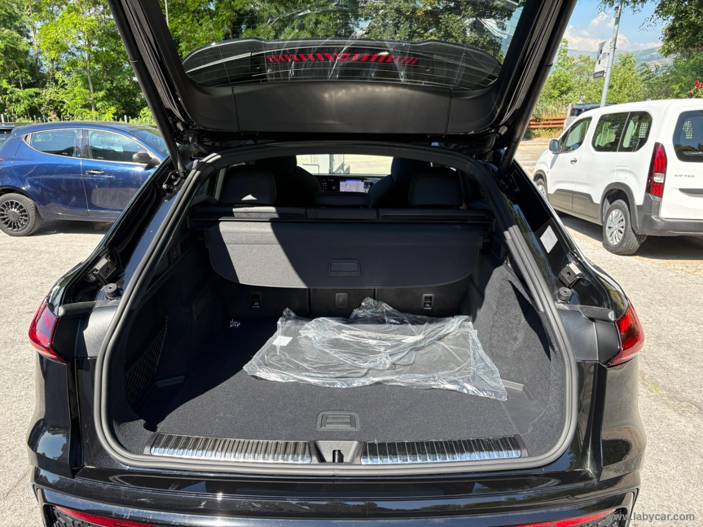 Audi Q5 SPB TDi S tronic quattro S line ed. - Immagine 9