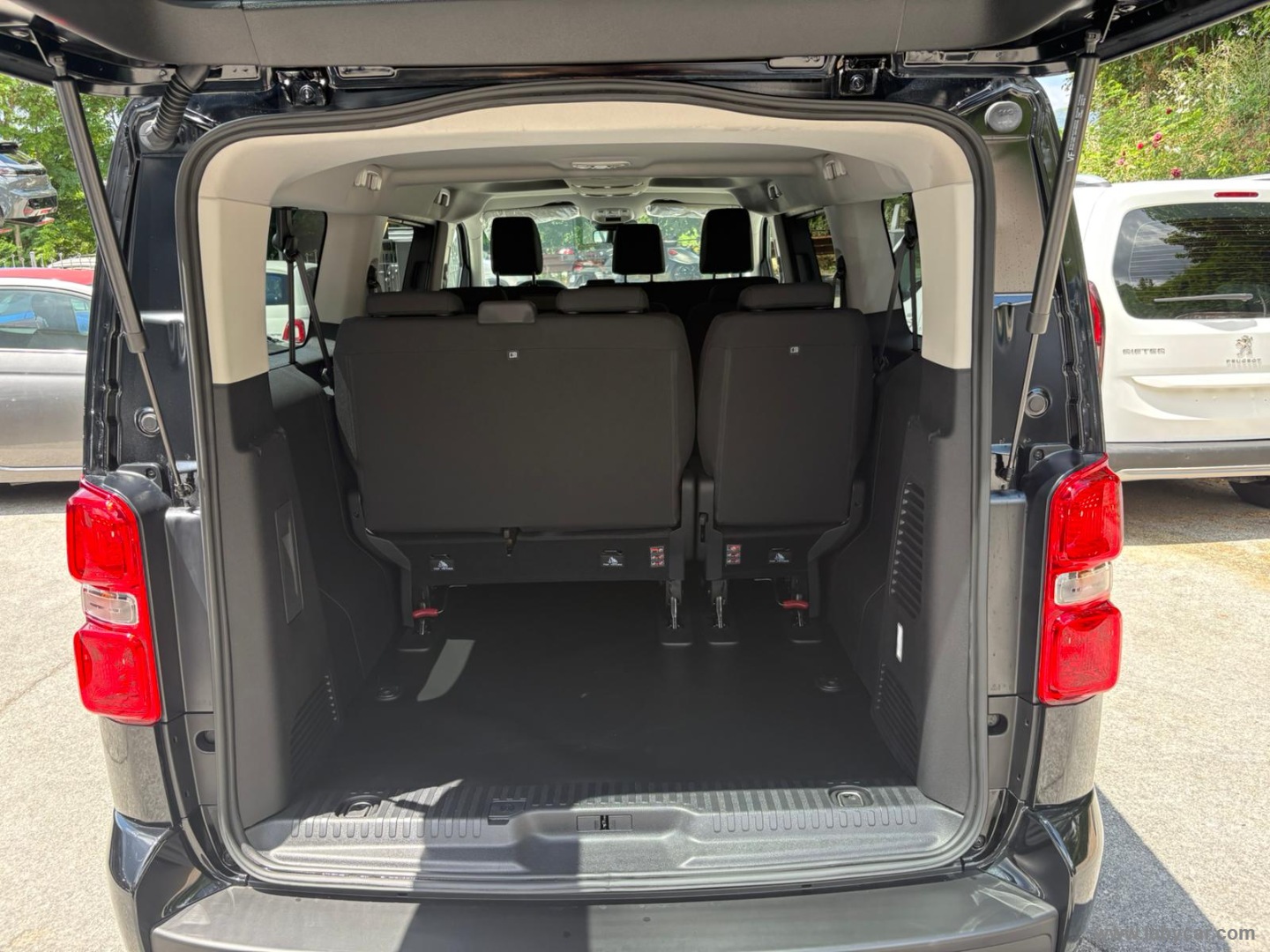 Fiat Ulysse 2.2 Multijet 180 CV S&S AT8 L3 - Immagine 9