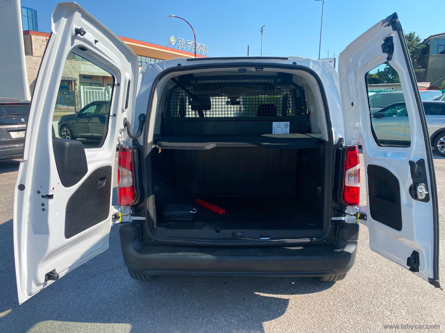 Citroën BERLINGO BlueHDi 100 S&S Combi Live - Immagine 9