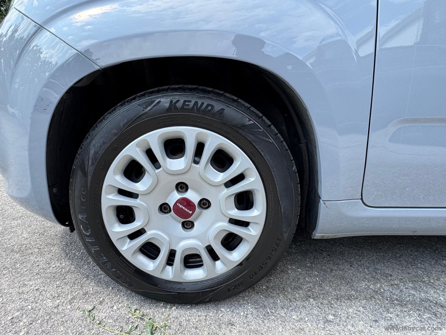 Fiat Panda 1.0 FireFly S&S Hybrid - Immagine 9