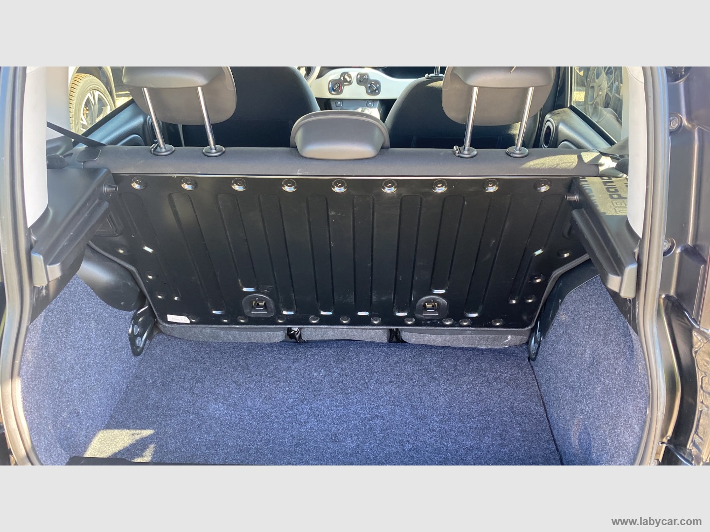 Fiat Panda 1.0 FireFly S&S Hybrid Pandina - Immagine 9