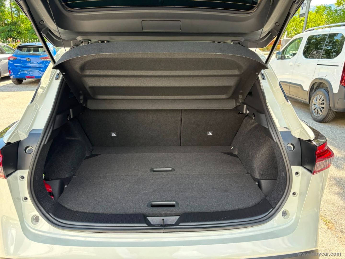 Nissan Qashqai MHEV 140 CV N-Connecta - Immagine 9
