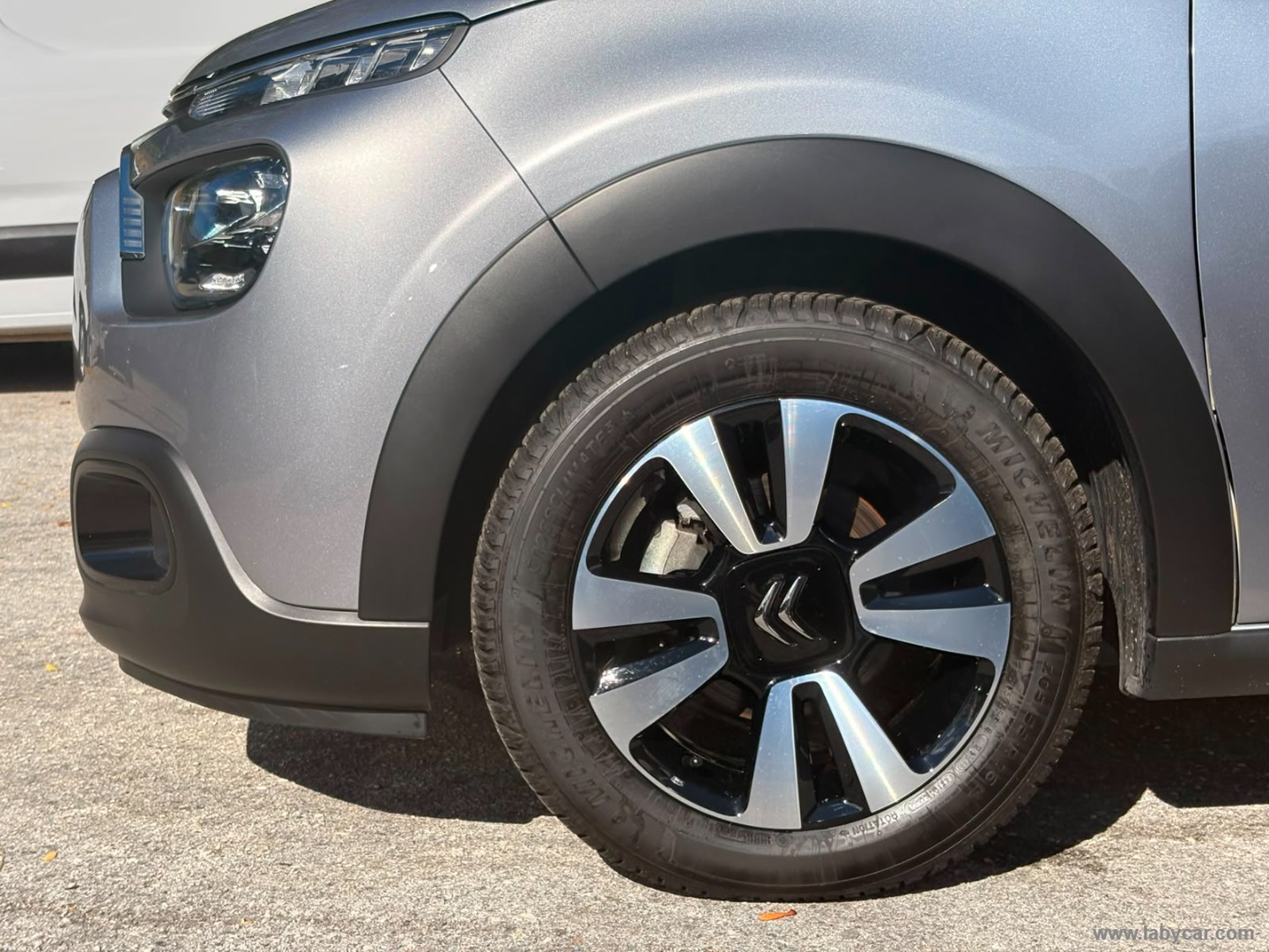 Citroën C3 PureTech 110 S&S Shine - Immagine 9