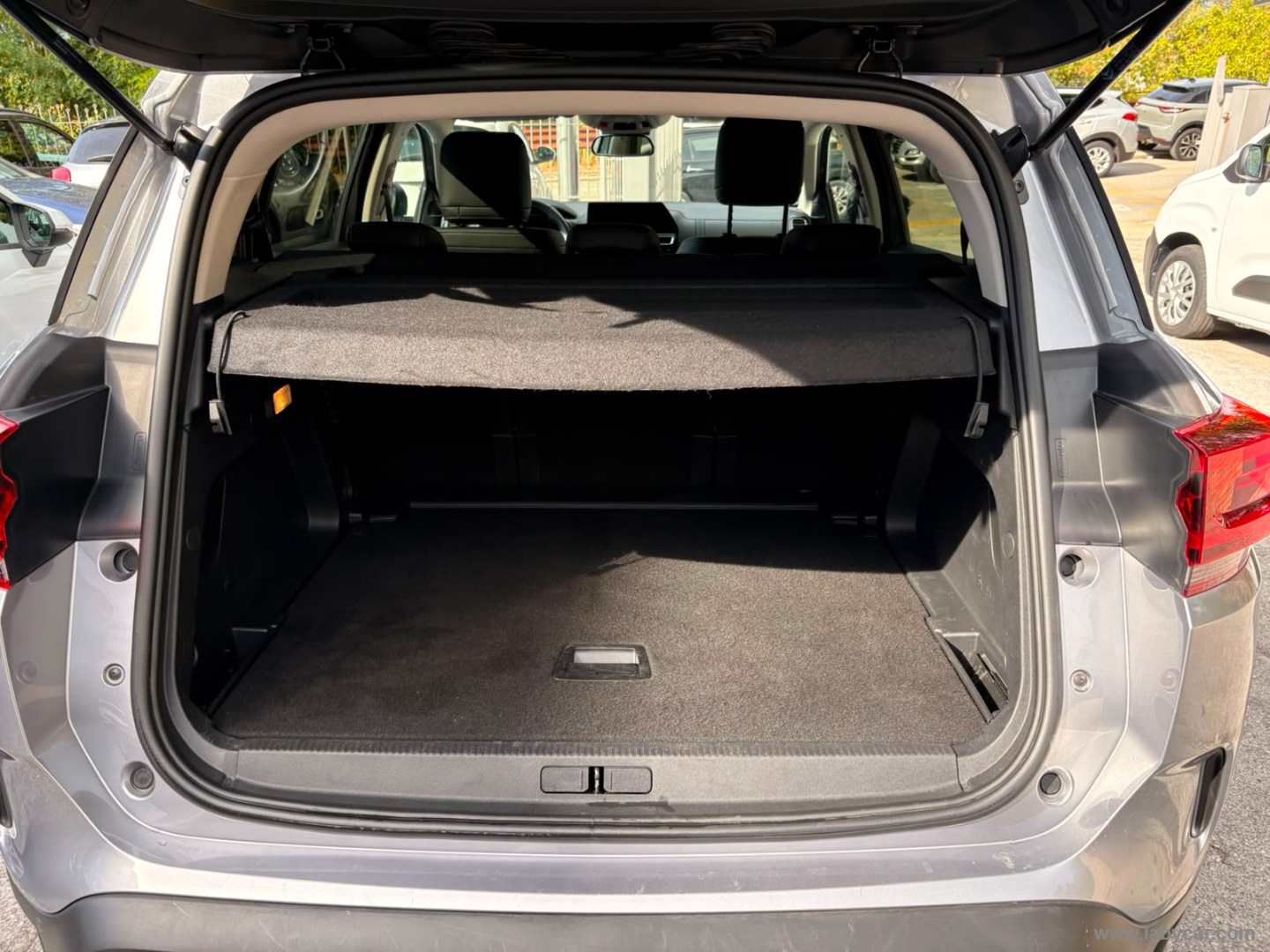 Citroën C5 Aircross Hybrid 145 e-DCS6 Max - Immagine 9