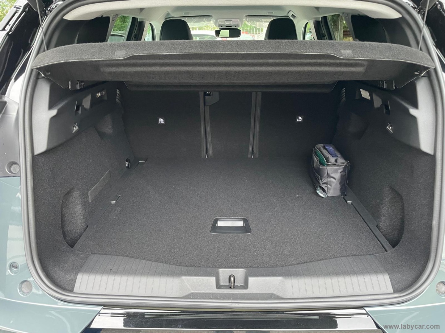 Citroën C5 Aircross Hybrid 145 e-DCS6 Max - Immagine 9