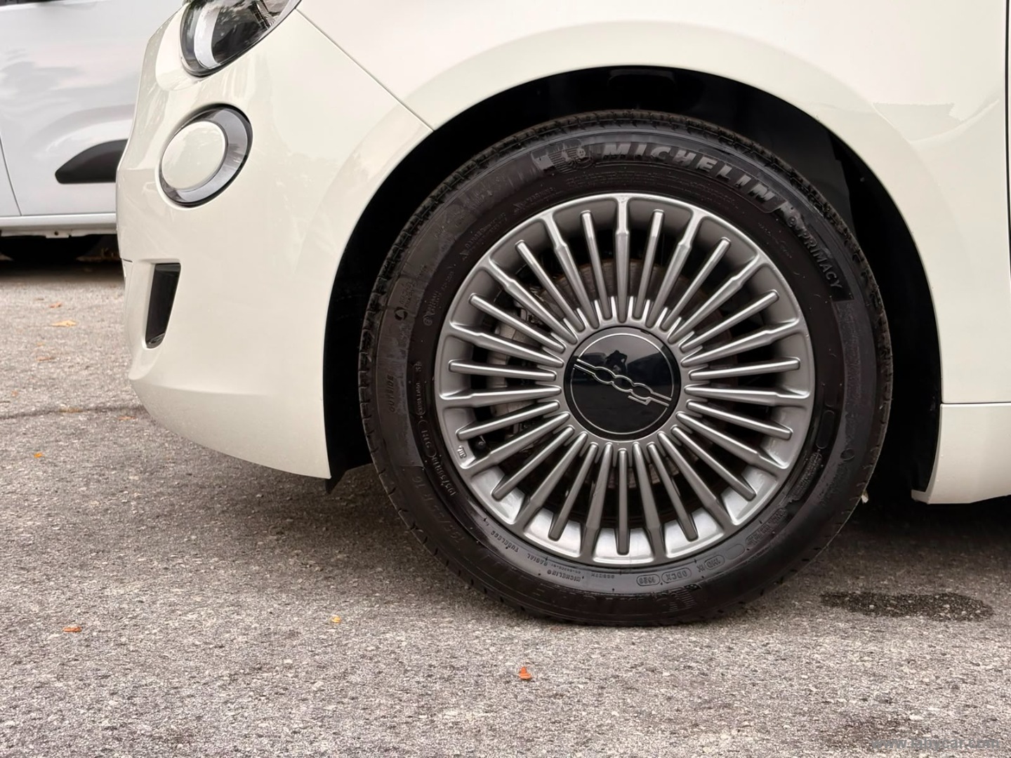 Fiat 500 Berlina Hybrid Icon - Immagine 9