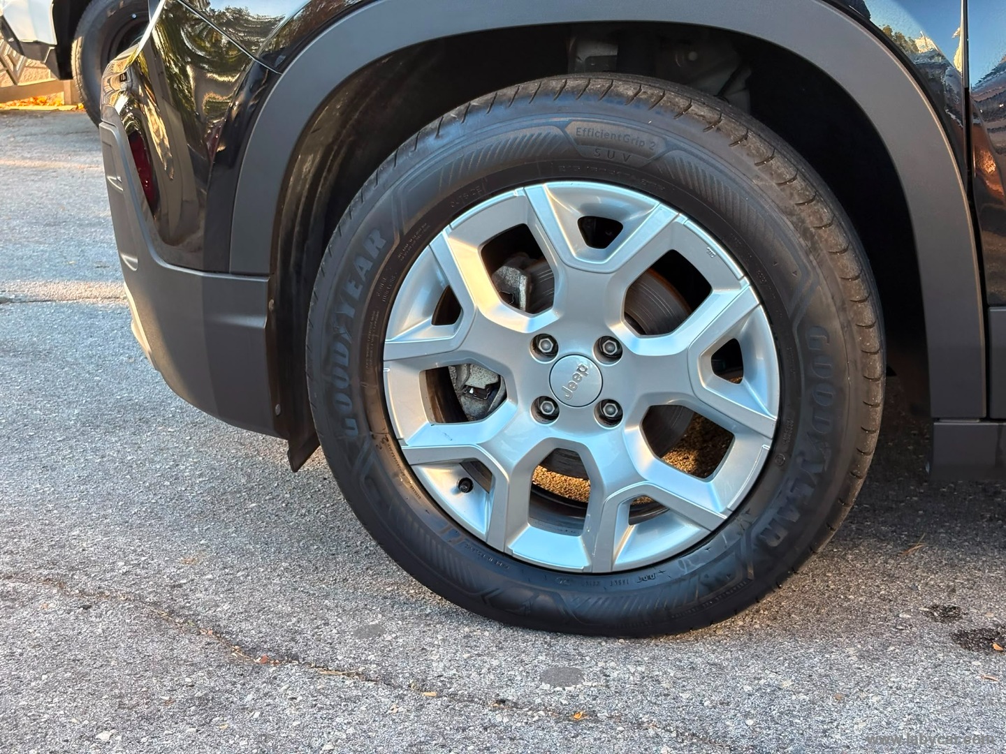 Jeep Avenger 1.2 Turbo Altitude - Immagine 9