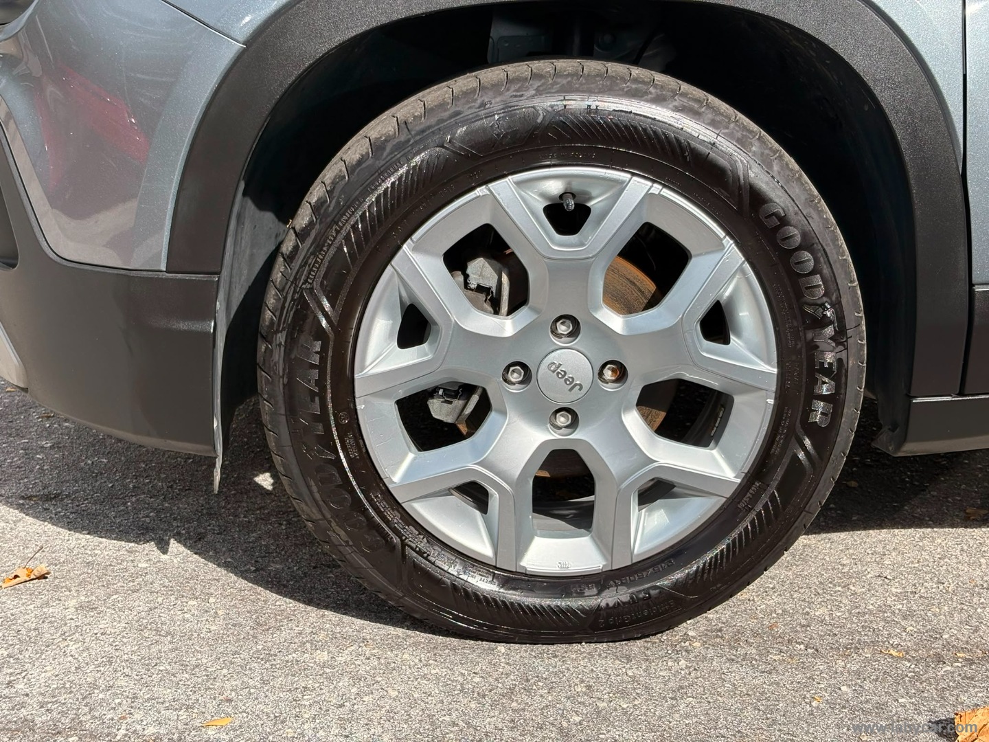 Jeep Avenger 1.2 Turbo Altitude - Immagine 9