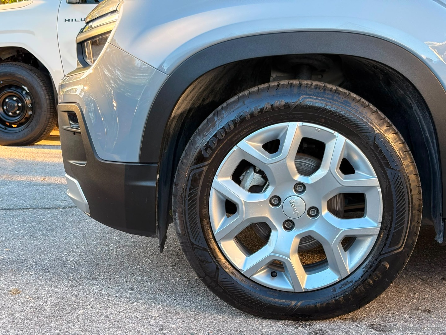 Jeep Avenger 1.2 Turbo Altitude - Immagine 9