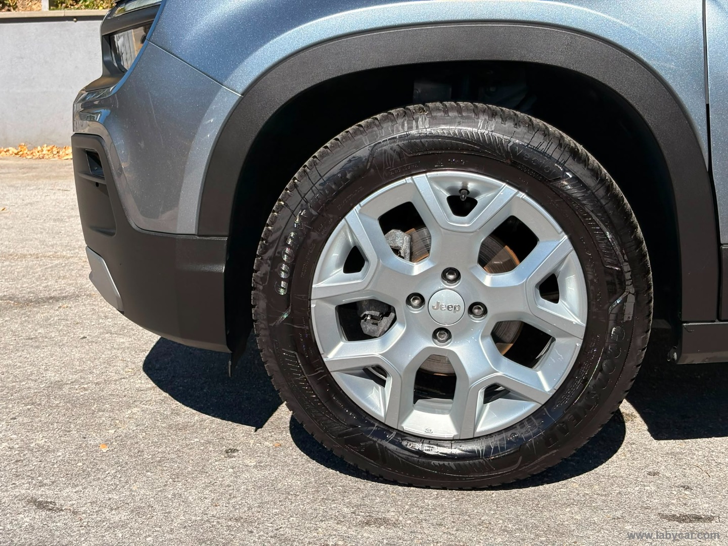 Jeep Avenger 1.2 Turbo Altitude - Immagine 9