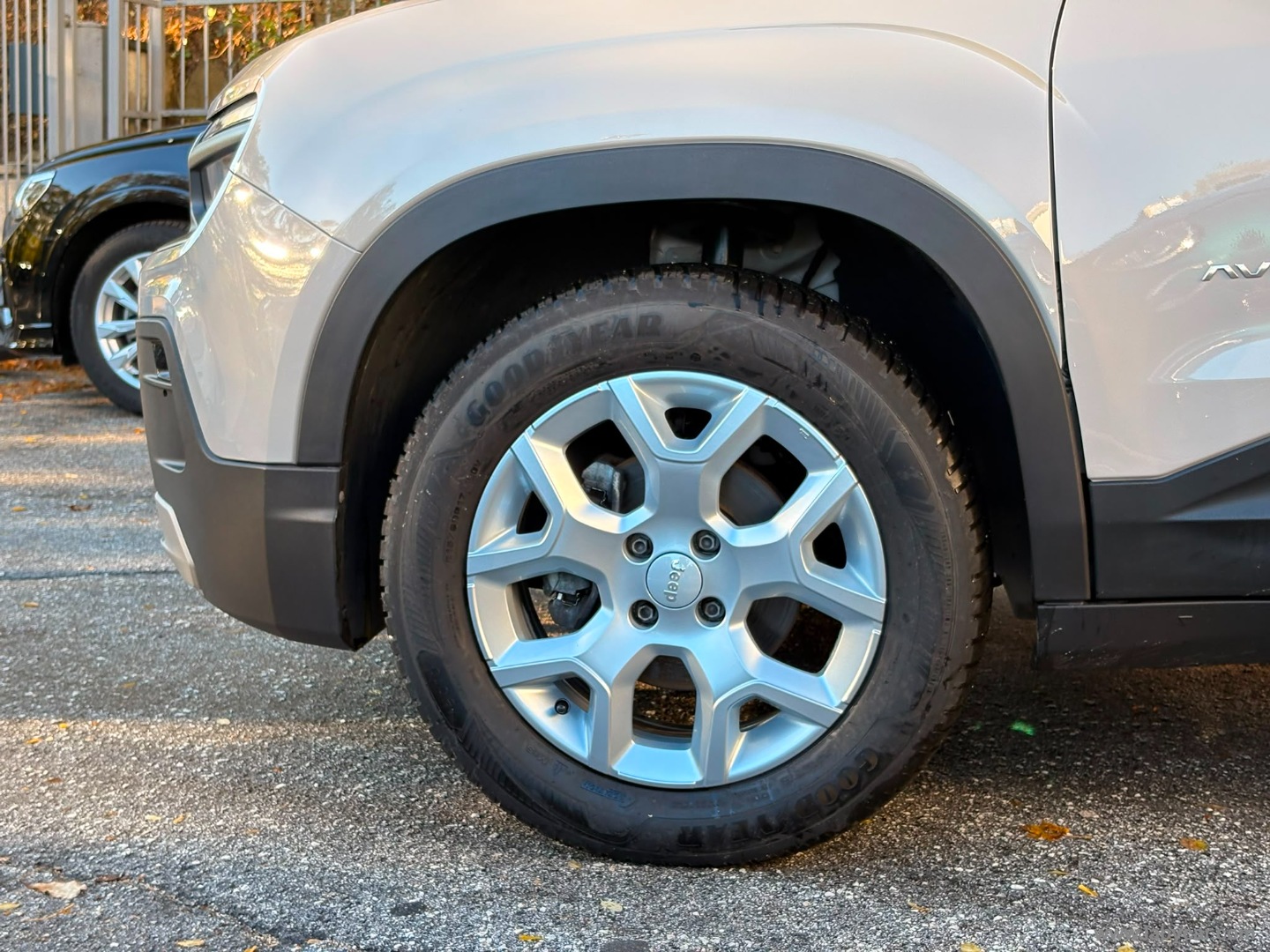 Jeep Avenger 1.2 Turbo Altitude - Immagine 9