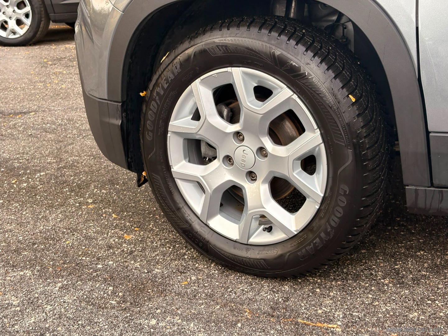 Jeep Avenger 1.2 Turbo Altitude - Immagine 9