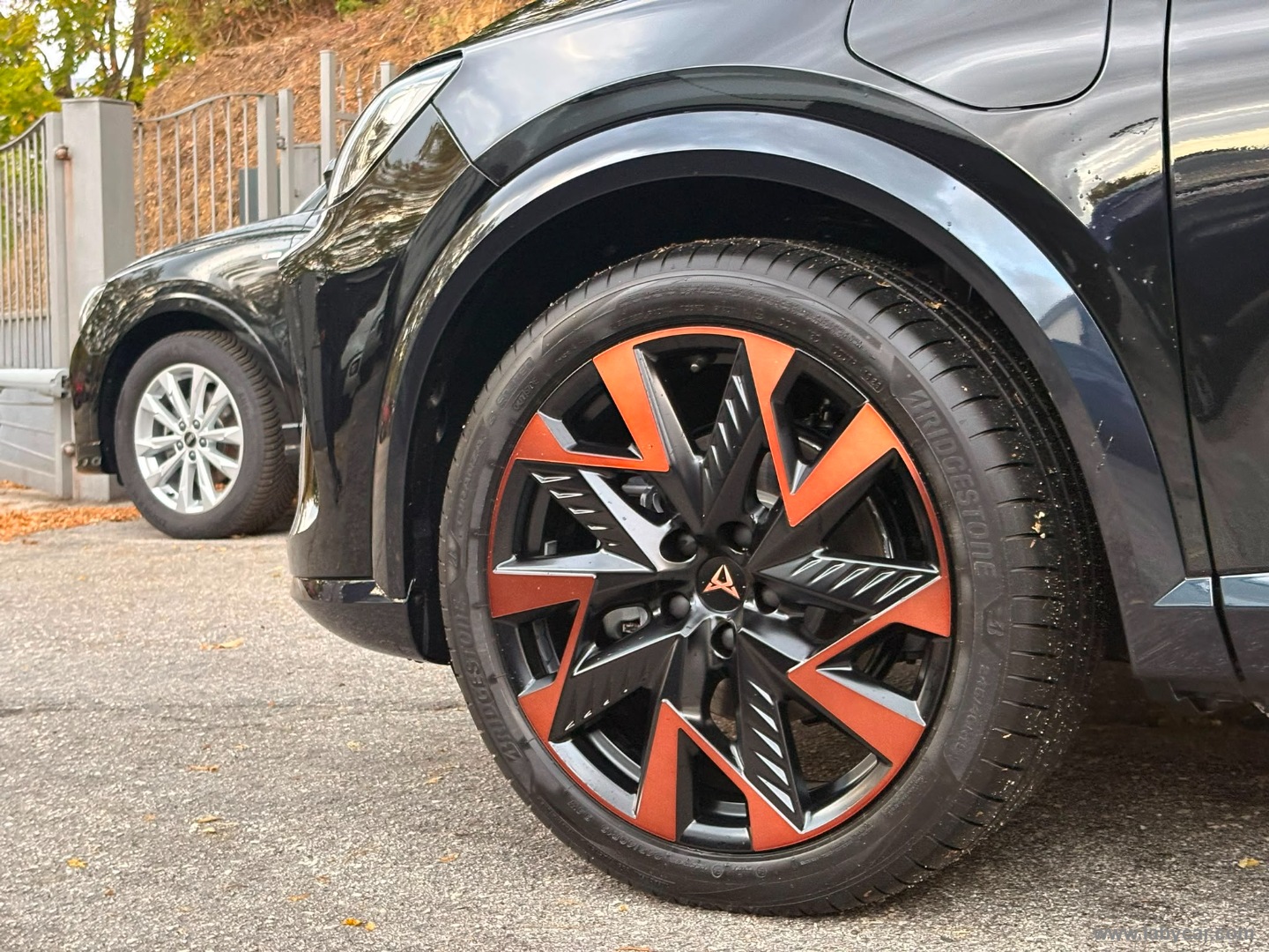CUPRA Formentor 1.5 e-Hybrid DSG - Immagine 9