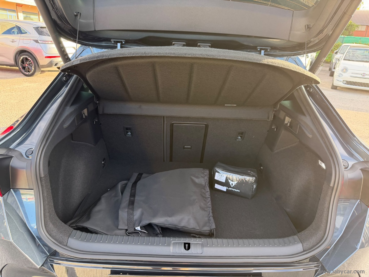 CUPRA Formentor 1.5 e-Hybrid DSG Business - Immagine 9