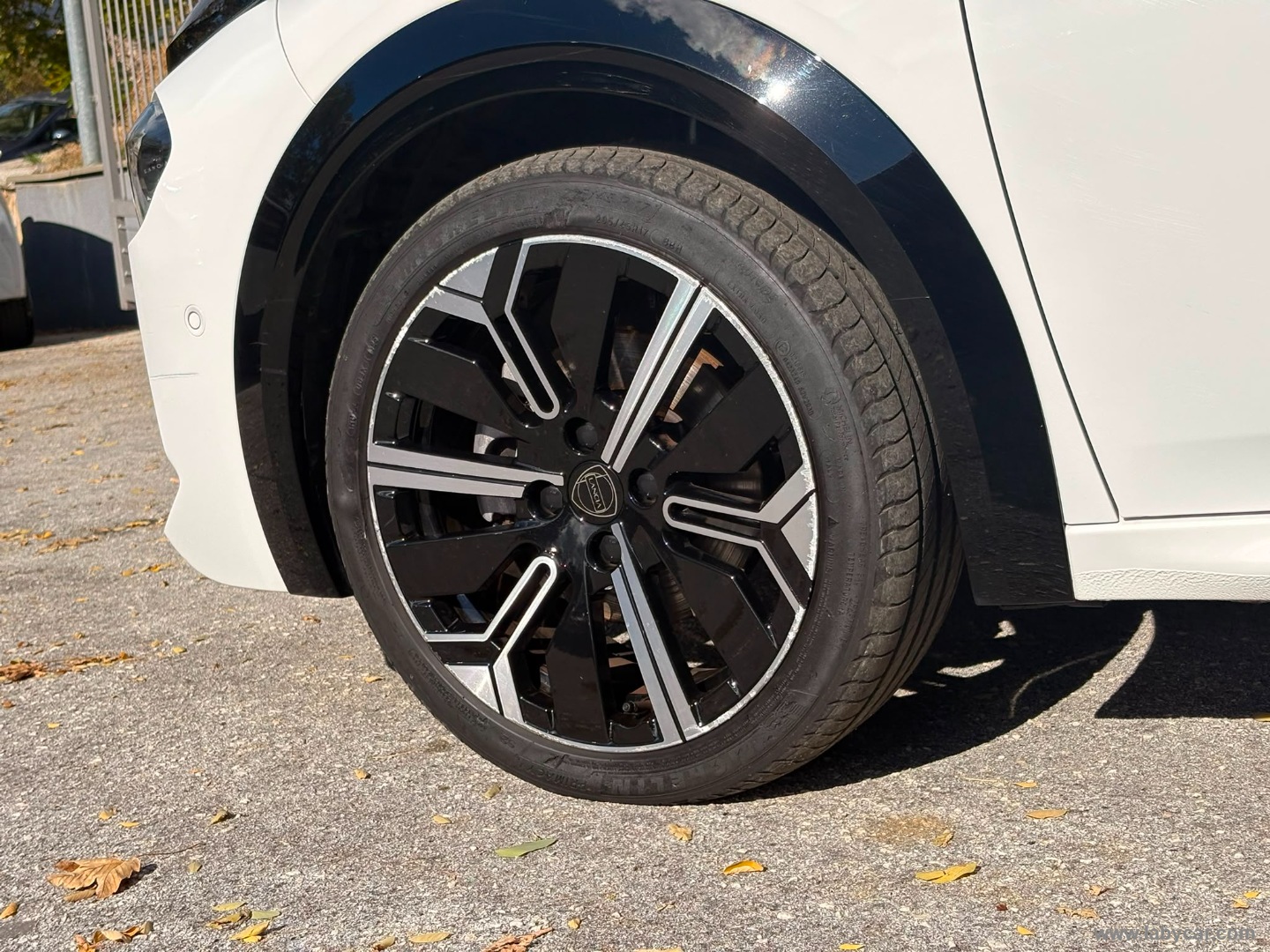 Lancia Ypsilon Hybrid e-DCT LX - Immagine 9