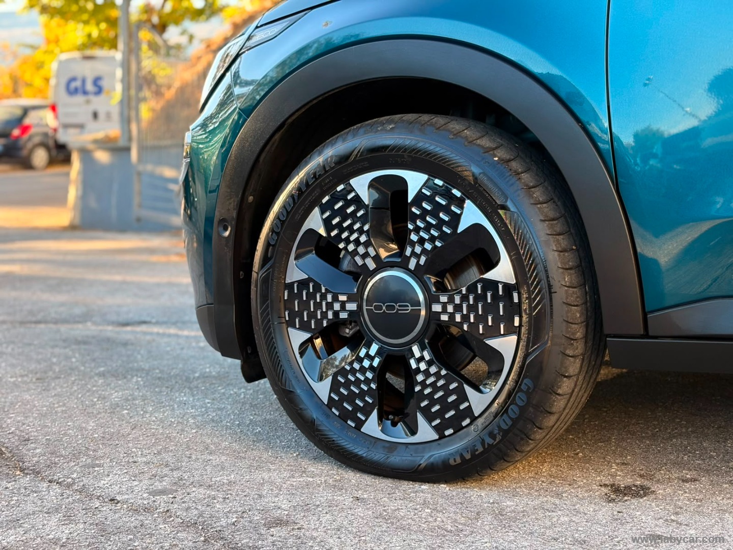 Fiat 600 Hybrid 110 CV DCT MHEV La Prima - Immagine 9